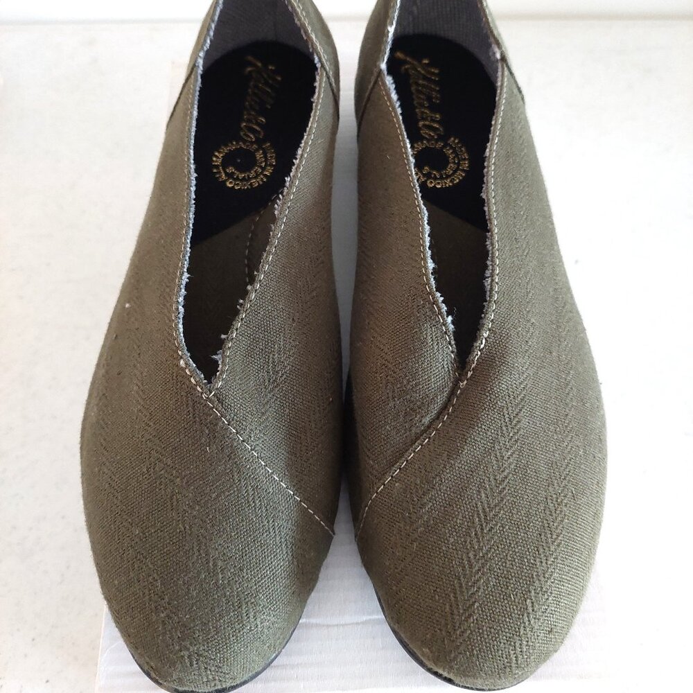 Women's Kallie & Co Olive Organic Flat Maggie Vegan Slip-On Flats Size 7